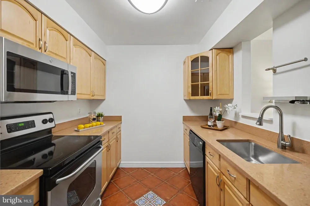 3099 HAWTHORNE DRIVE NE #3099 Washington, DC 20017