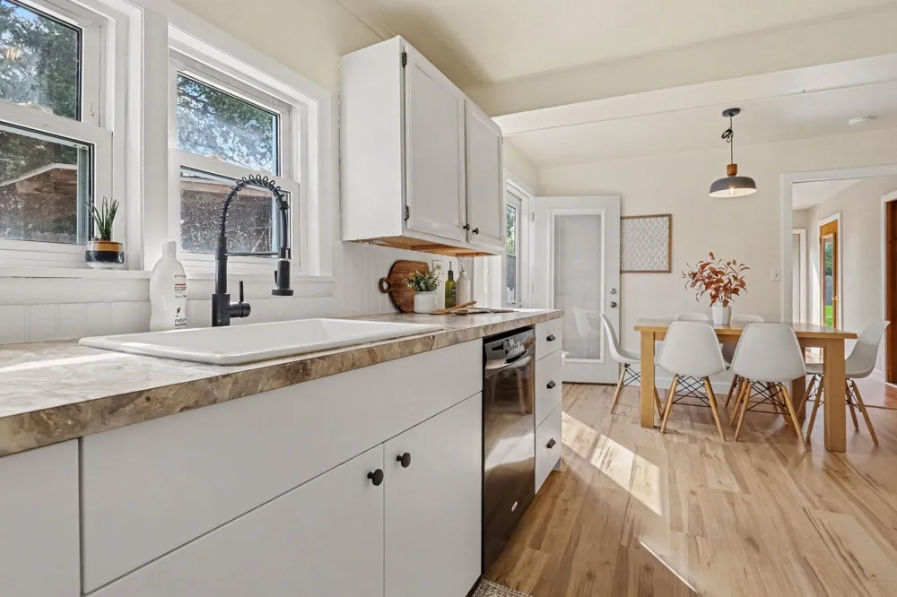 169 Linda Street NE Cedar Springs, MI 49319