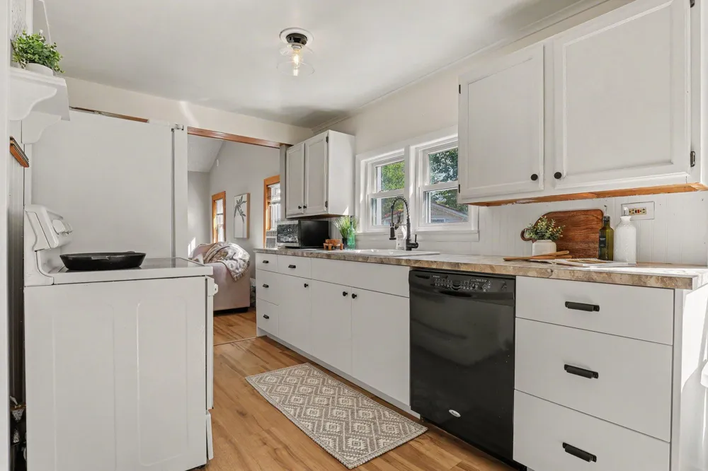 169 Linda Street NE Cedar Springs, MI 49319