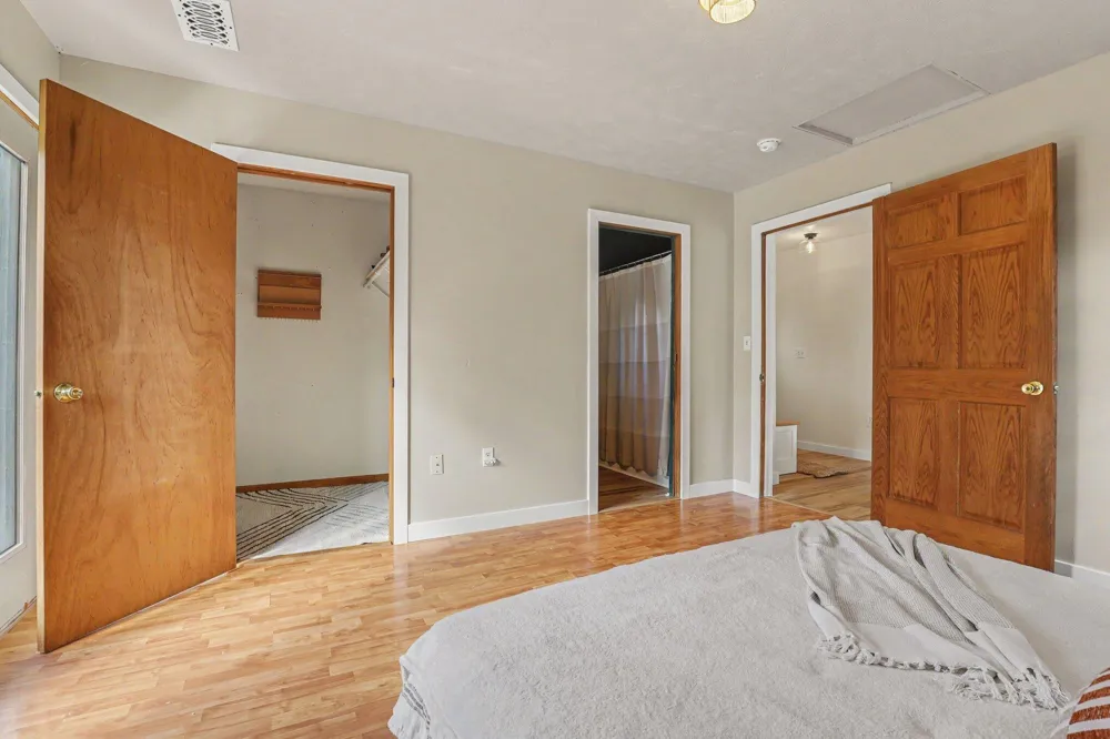 169 Linda Street NE Cedar Springs, MI 49319