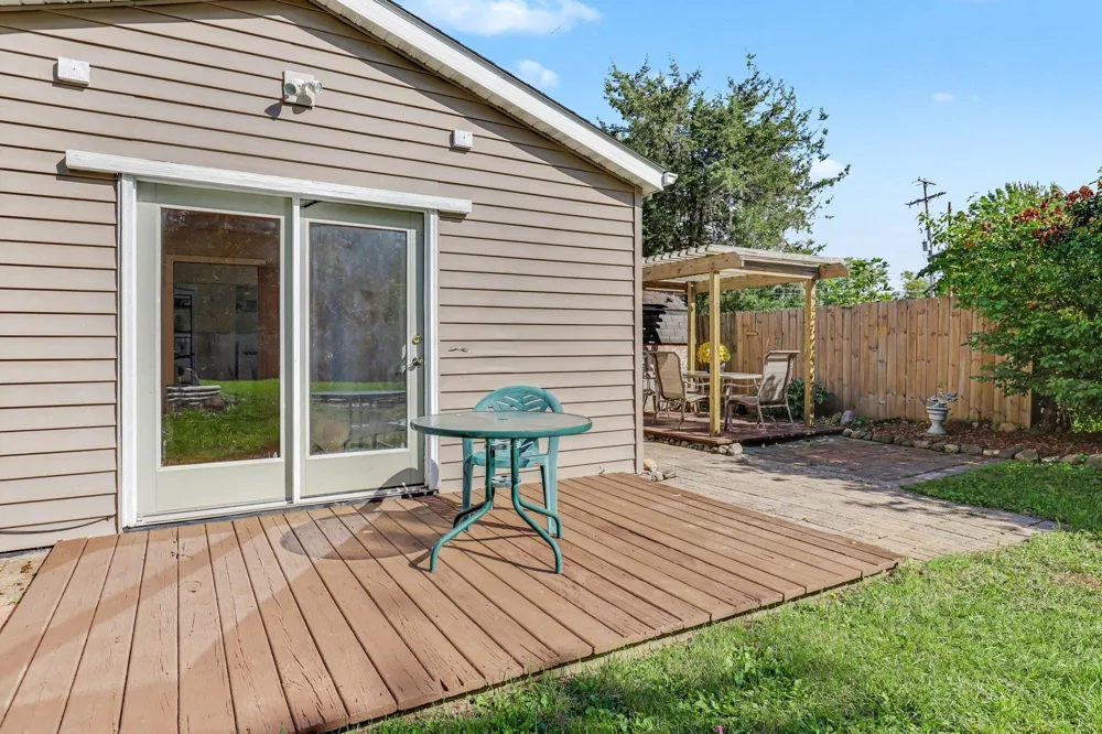 169 Linda Street NE Cedar Springs, MI 49319