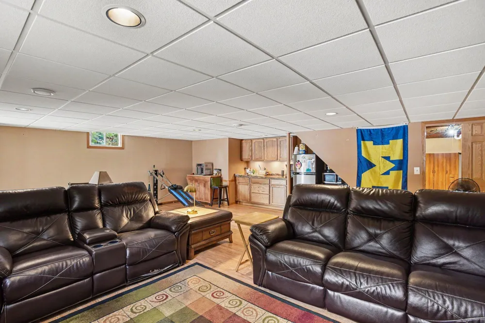 45 Marine Drive Battle Creek, MI 49015