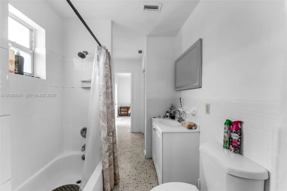 3200 SW 88th Pl Miami, FL 33165