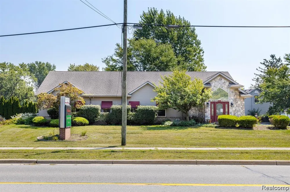 37235 Goddard Road Romulus City, MI 48174