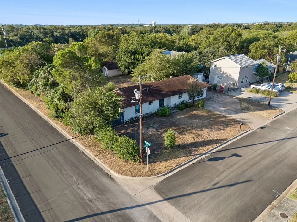 200 Seminole Road Leander, TX 78641