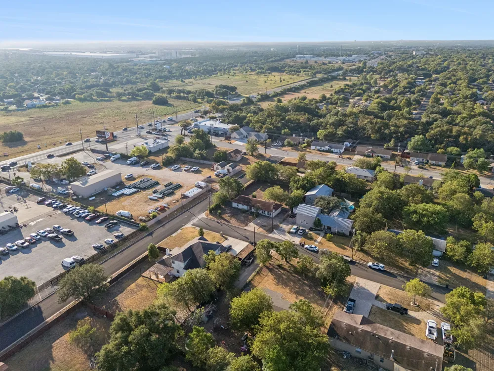 200 Seminole Road Leander, TX 78641