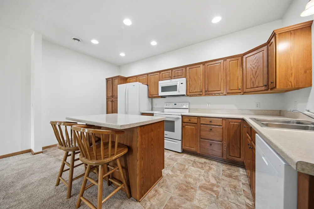 797 Parkside Lane Columbia Heights, MN 55421