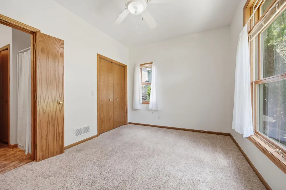 797 Parkside Lane Columbia Heights, MN 55421