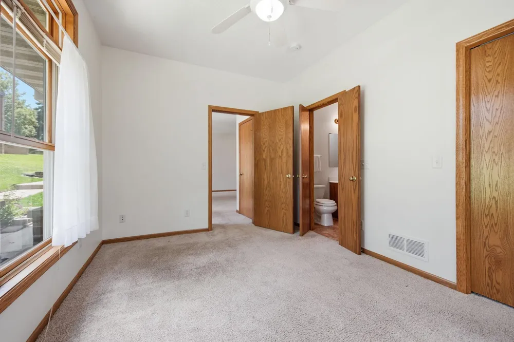 797 Parkside Lane Columbia Heights, MN 55421