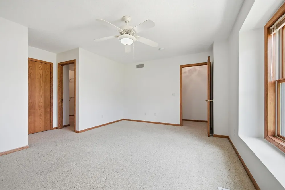 797 Parkside Lane Columbia Heights, MN 55421
