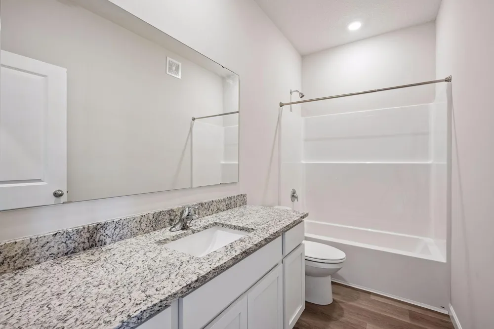 413 Redwood Street Cambridge, MN 55008