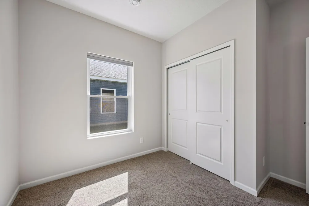 413 Redwood Street Cambridge, MN 55008