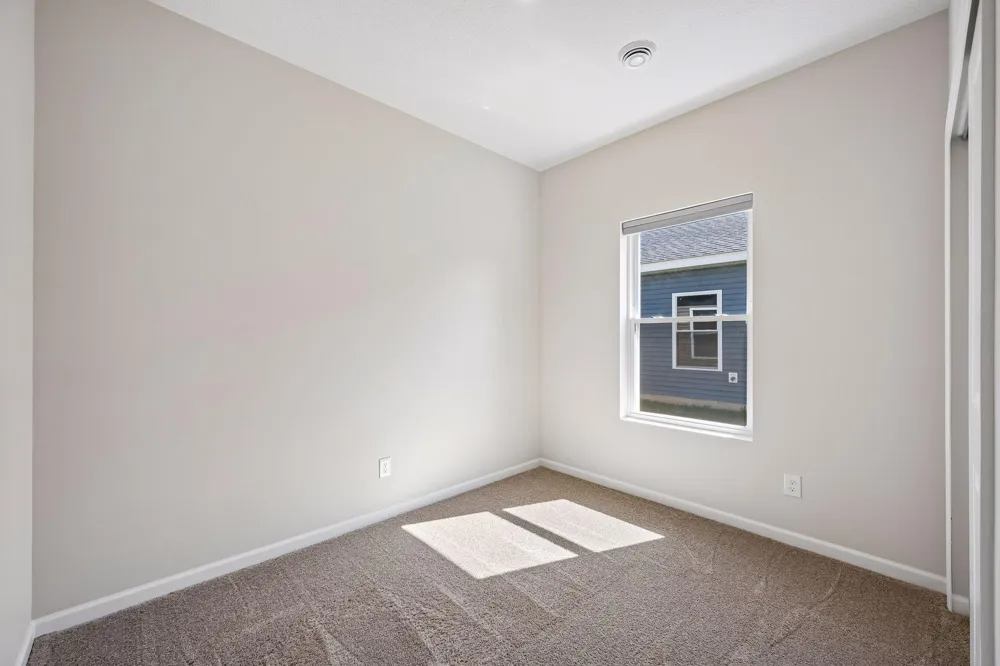 413 Redwood Street Cambridge, MN 55008