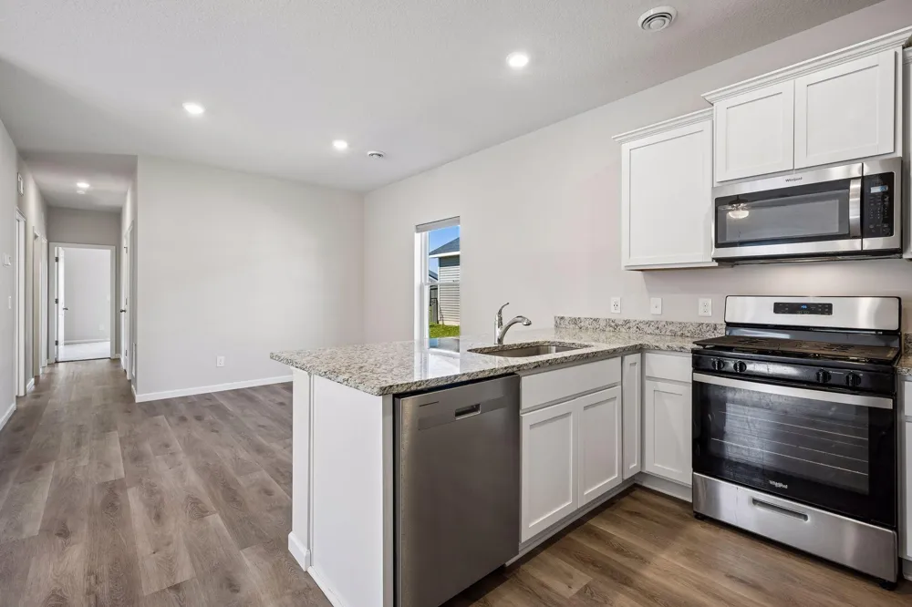413 Redwood Street Cambridge, MN 55008