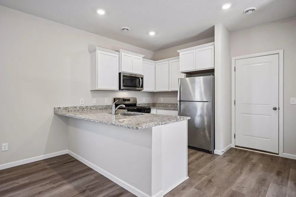 413 Redwood Street Cambridge, MN 55008