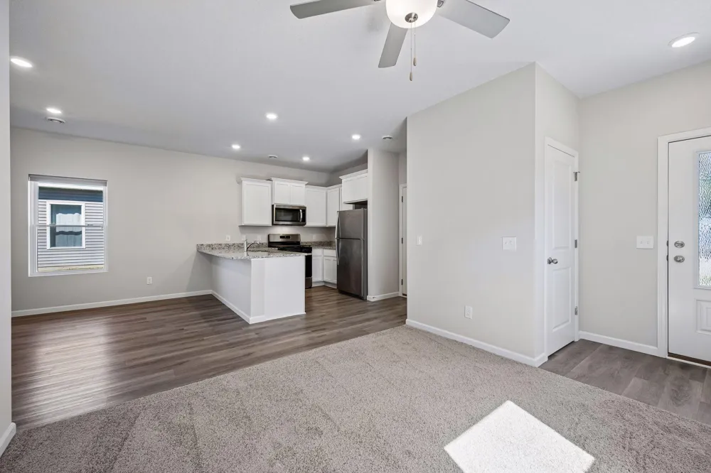 413 Redwood Street Cambridge, MN 55008