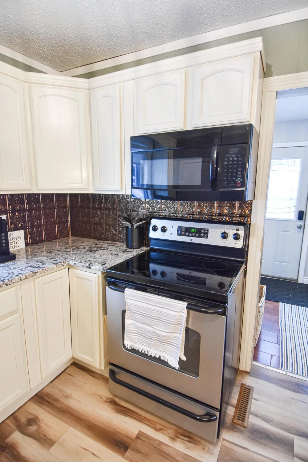 720 Arnold Avenue Thief River Falls, MN 56701