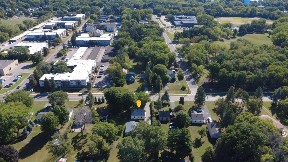 2811 Centerville Road Little Canada, MN 55117