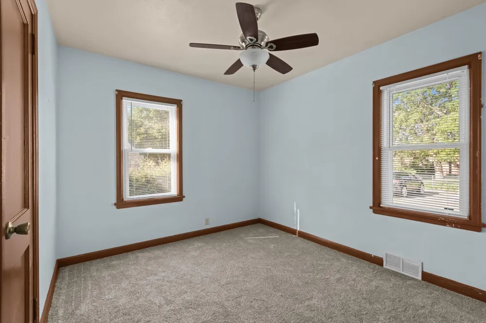 2811 Centerville Road Little Canada, MN 55117