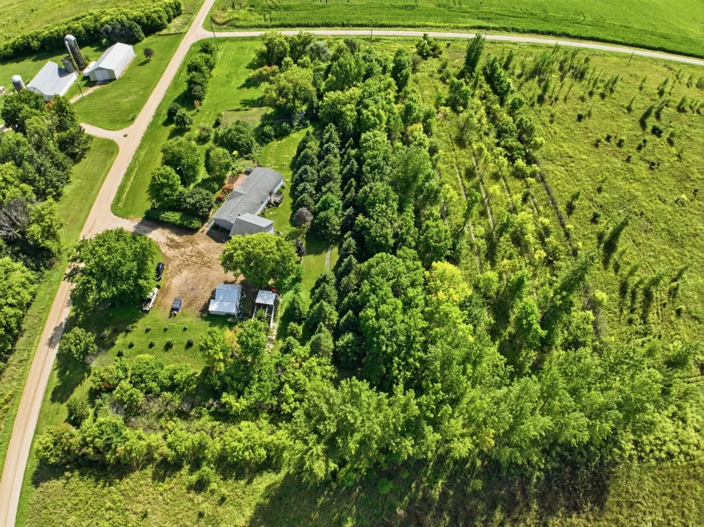 990 180th Avenue SE Kerkhoven, MN 56252