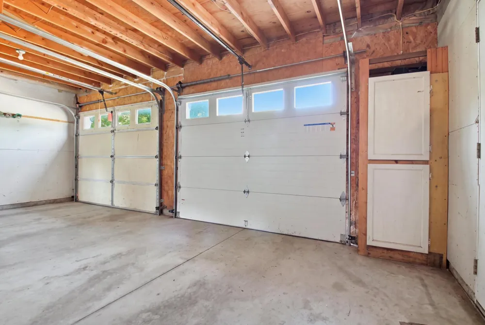 990 180th Avenue SE Kerkhoven, MN 56252