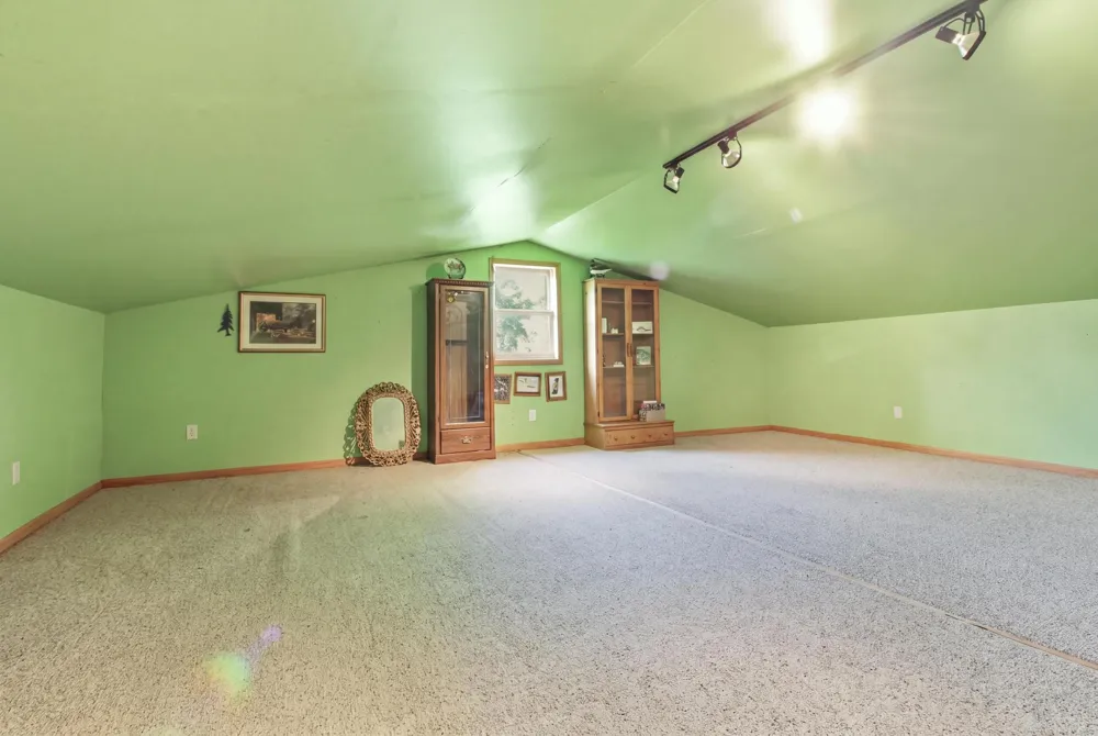 990 180th Avenue SE Kerkhoven, MN 56252