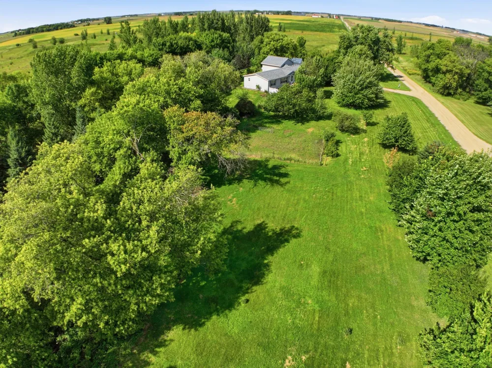 990 180th Avenue SE Kerkhoven, MN 56252