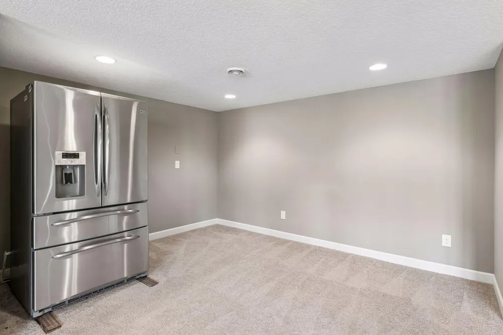 3604 Sawgrass Trail S Eagan, MN 55123