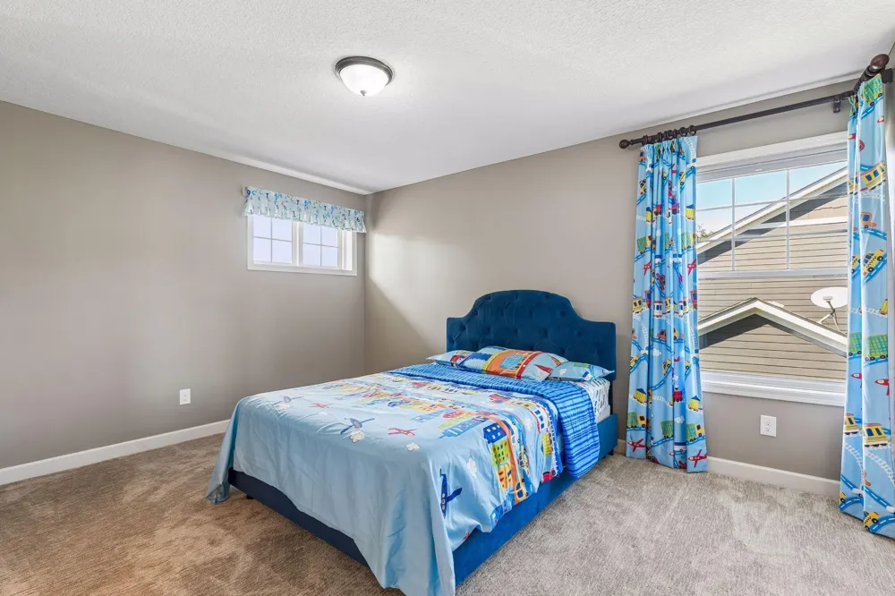3604 Sawgrass Trail S Eagan, MN 55123