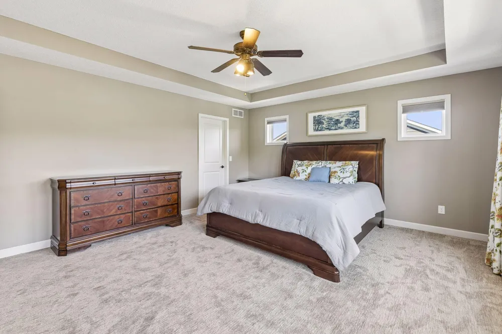 3604 Sawgrass Trail S Eagan, MN 55123