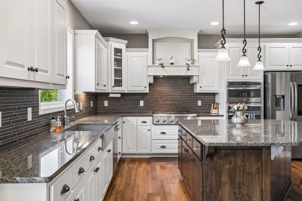 3604 Sawgrass Trail S Eagan, MN 55123