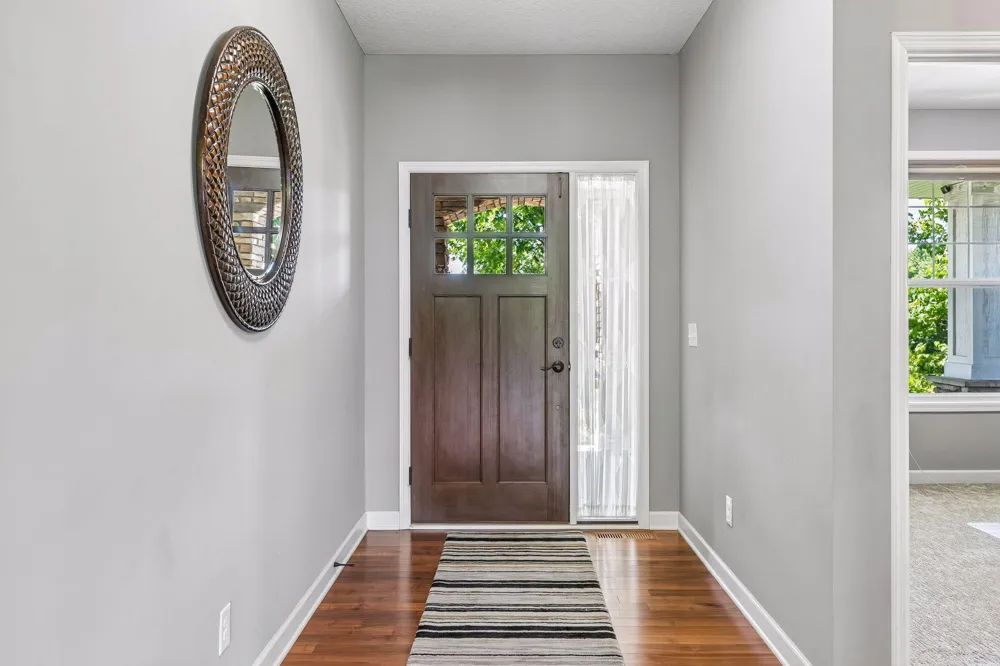 3604 Sawgrass Trail S Eagan, MN 55123