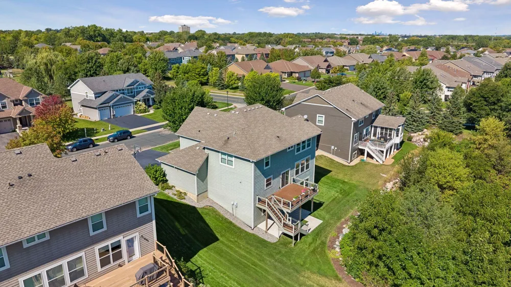 3604 Sawgrass Trail S Eagan, MN 55123