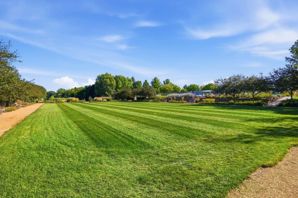 3425 Hazel Trail #D Woodbury, MN 55129