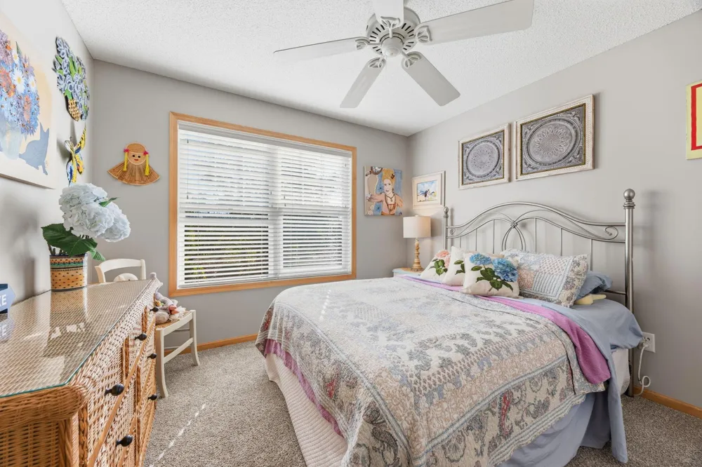 3425 Hazel Trail #D Woodbury, MN 55129