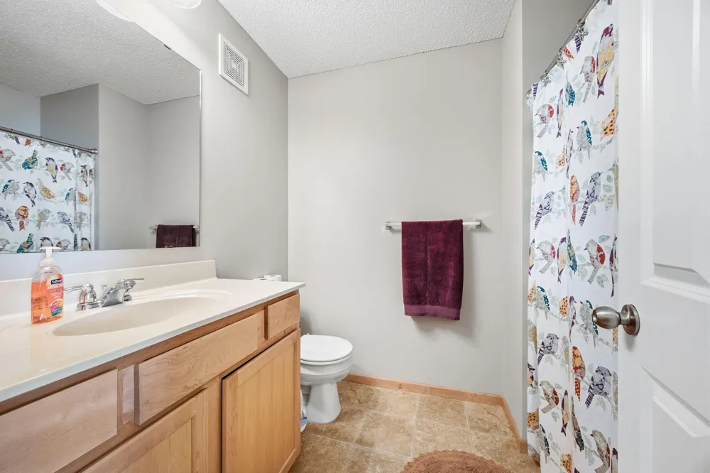 3425 Hazel Trail #D Woodbury, MN 55129