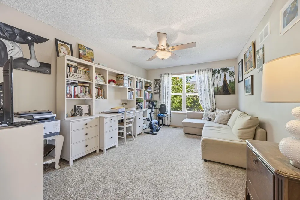 3425 Hazel Trail #D Woodbury, MN 55129