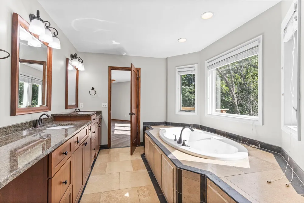7355 Old Mill Road Centerville, MN 55038