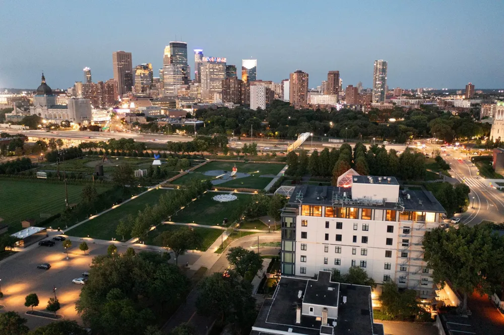 301 Kenwood Parkway #801 Minneapolis, MN 55403