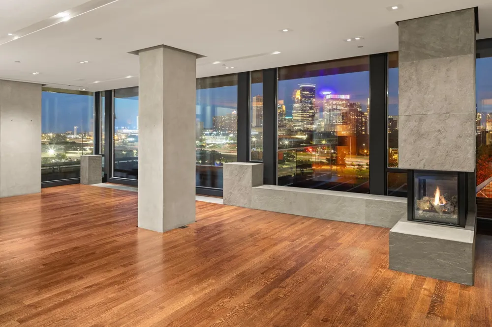 301 Kenwood Parkway #801 Minneapolis, MN 55403