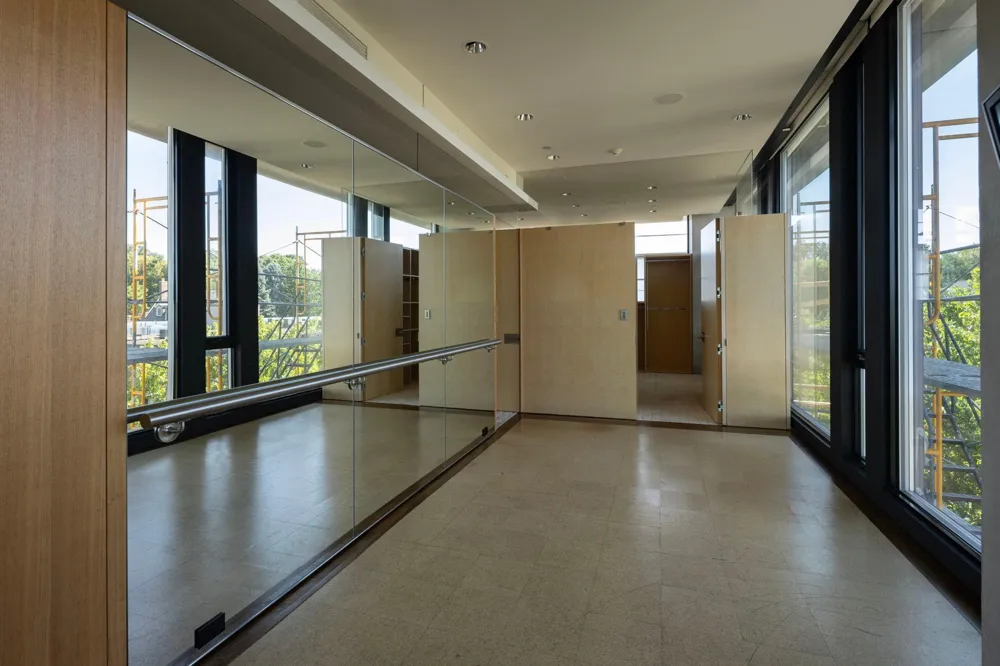 301 Kenwood Parkway #801 Minneapolis, MN 55403