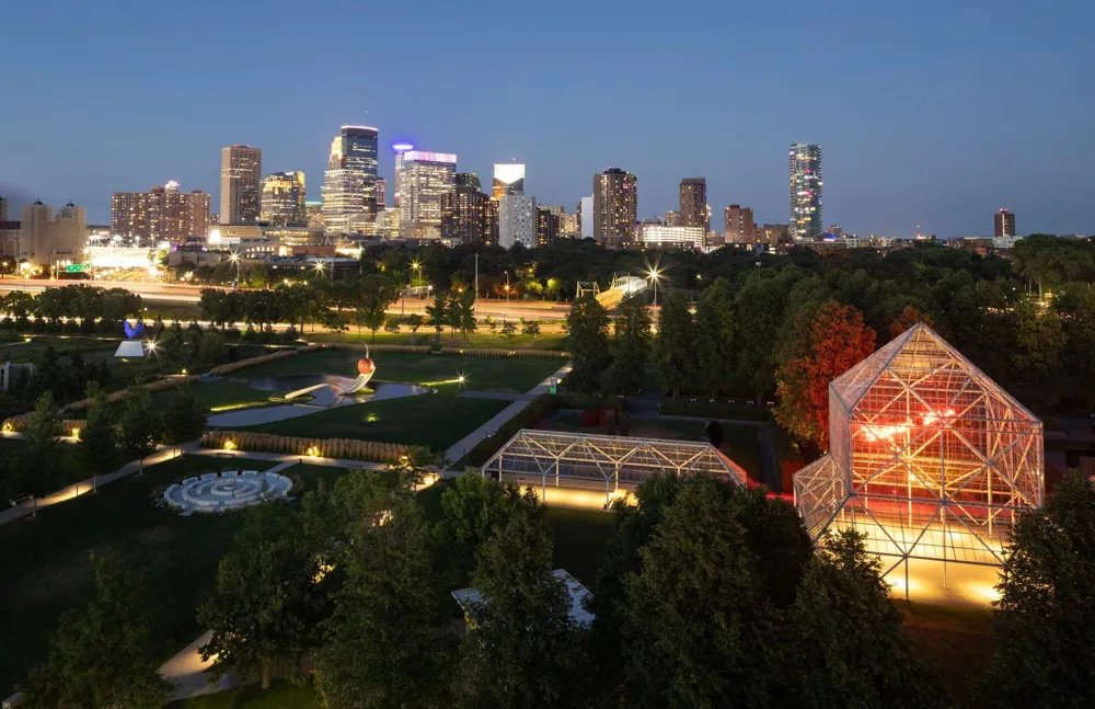 301 Kenwood Parkway #801 Minneapolis, MN 55403