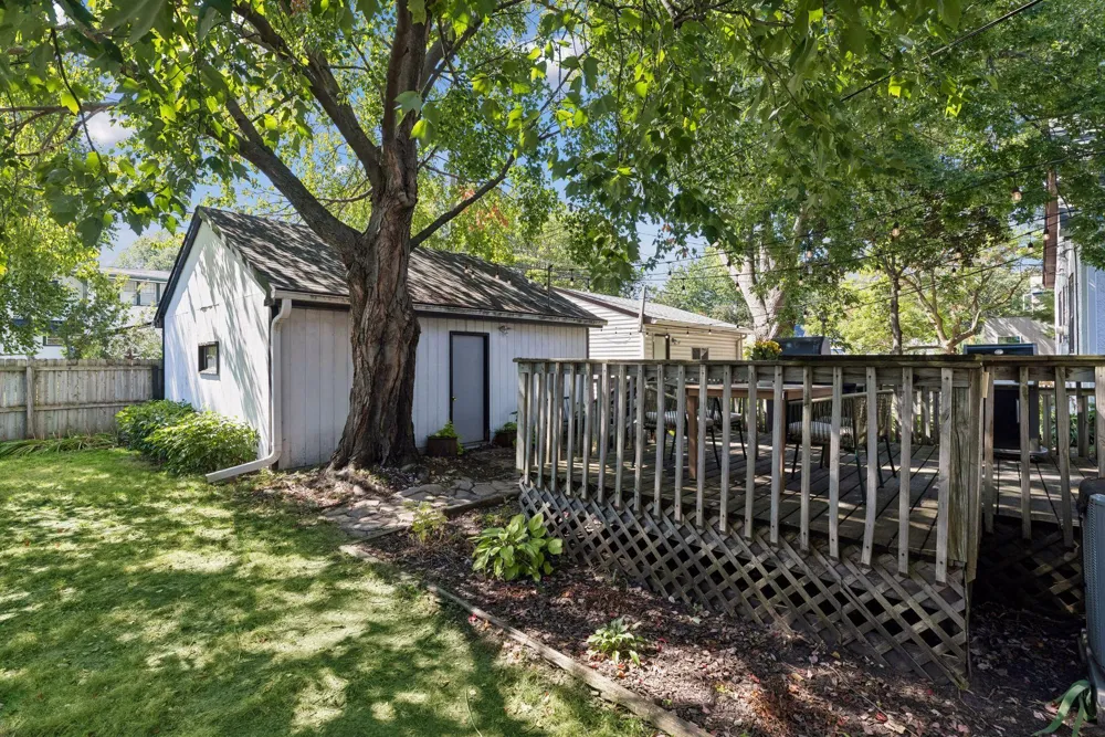 1272 Stanford Avenue Saint Paul, MN 55105