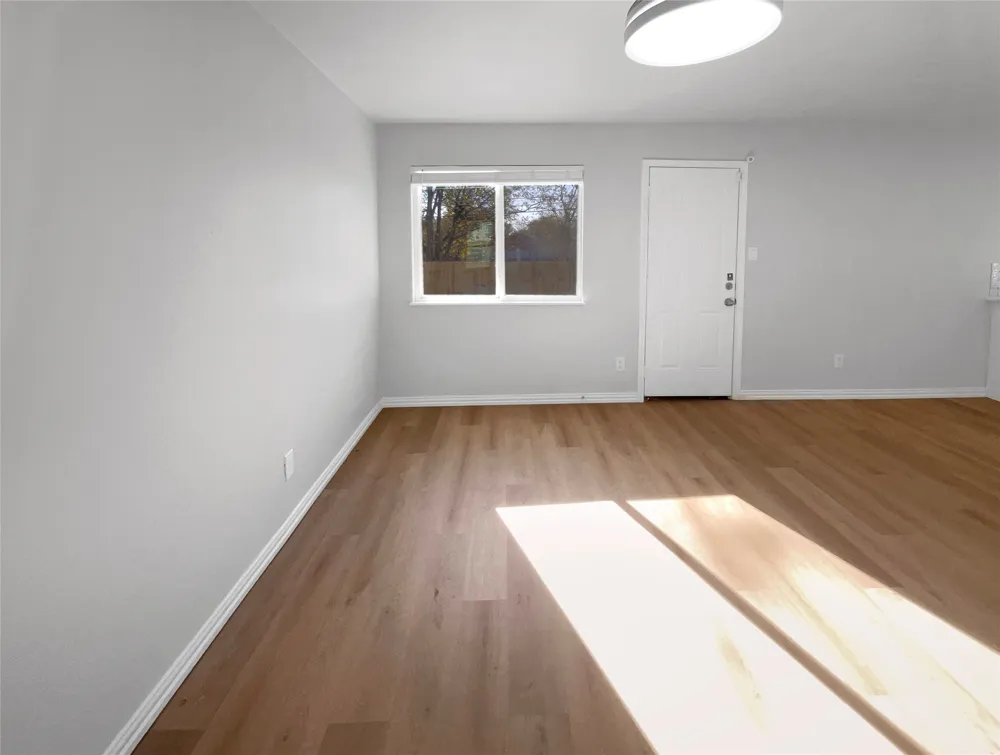 9618 Tamalpais Drive Dallas, TX 75217