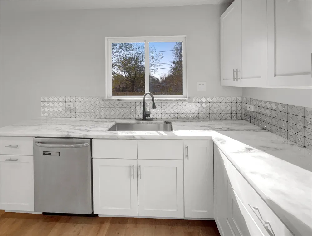 9618 Tamalpais Drive Dallas, TX 75217