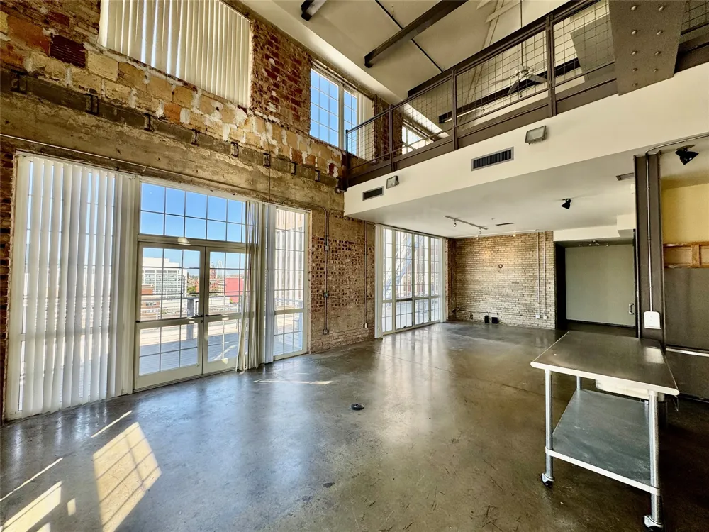 1122 Jackson Street #1104 Dallas, TX 75202