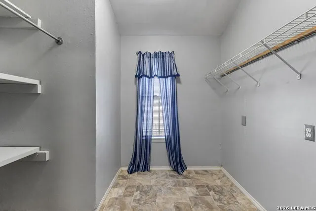 145 Wilmot St. San Antonio, TX 78237