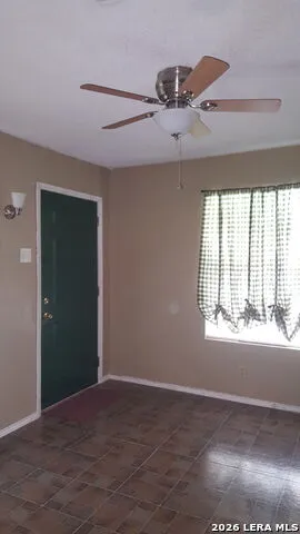 145 Wilmot St. San Antonio, TX 78237