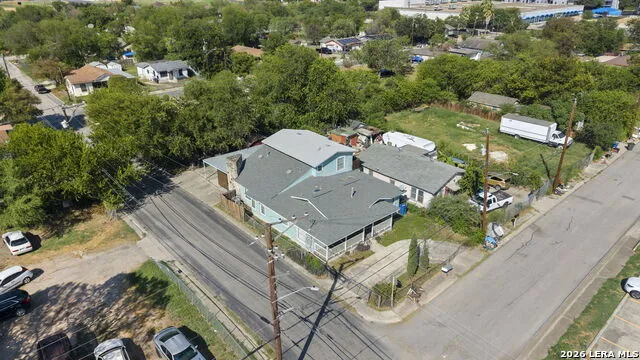 145 Wilmot St. San Antonio, TX 78237