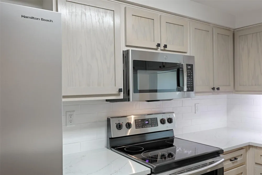 11840 Melville Drive Montgomery, TX 77356